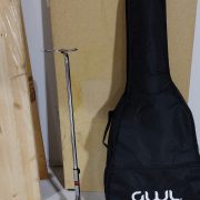 Guitare-plus-Étui-plus-un-support-à-Guitare-1.jpg