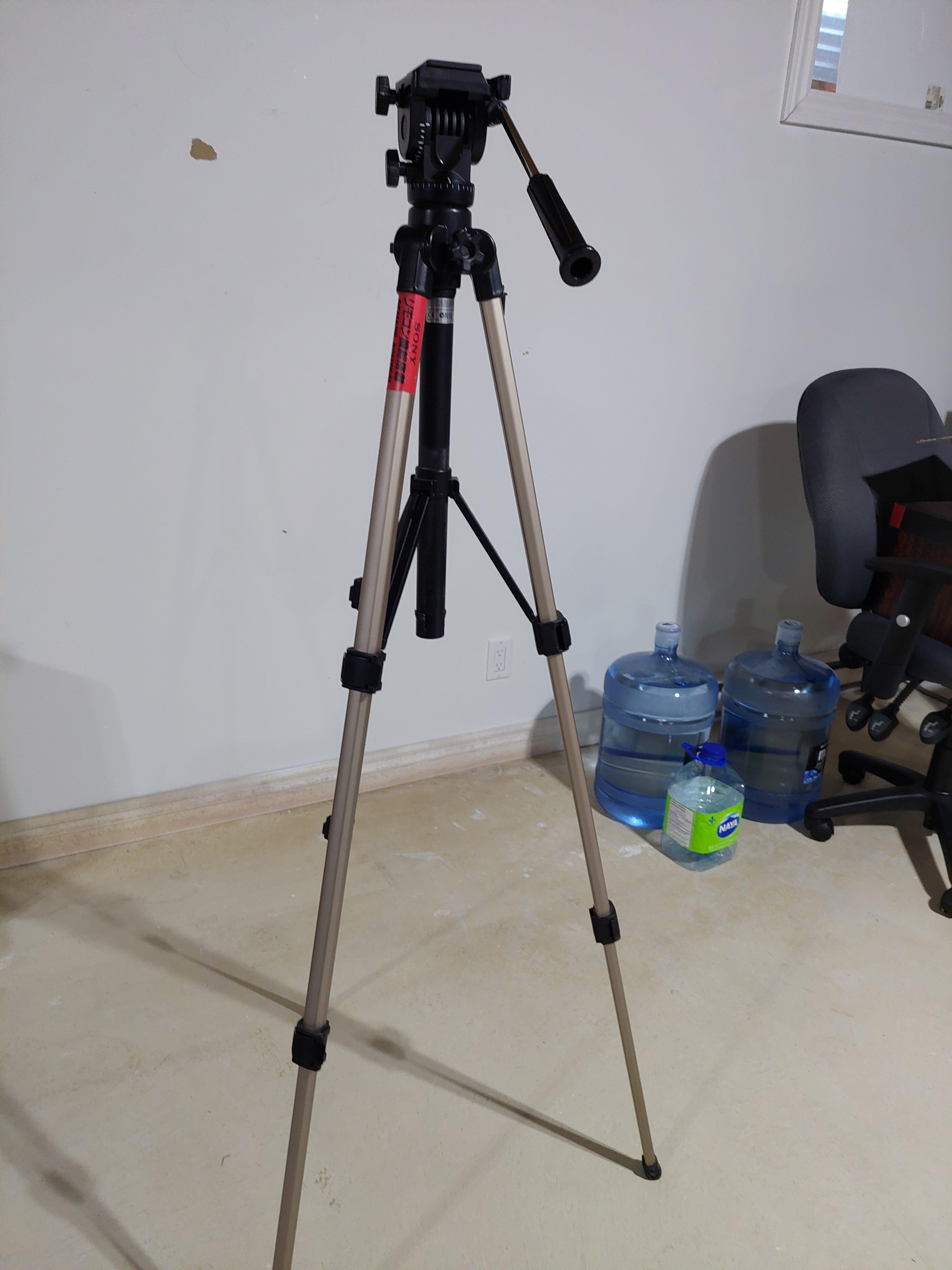 Trépied Vidéo Carbone Refoni CF60L 180 Cm – Heavy Duty, Tête Fluide 6 Kg, Double Tube, Idéal Caméra Et Reflex