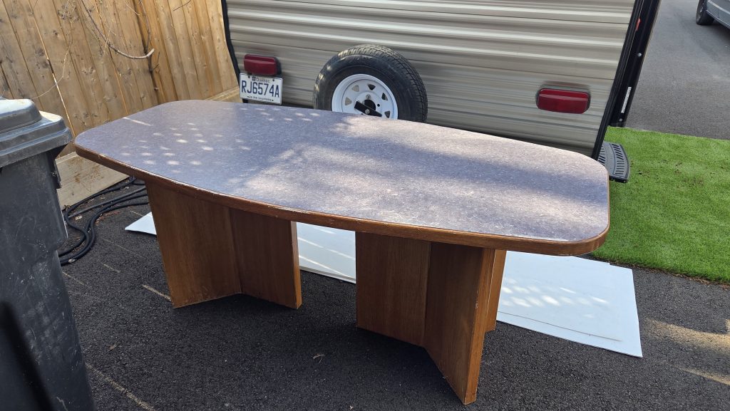 TABLE.jpg